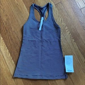 Lululemon Cool Racerback size 4